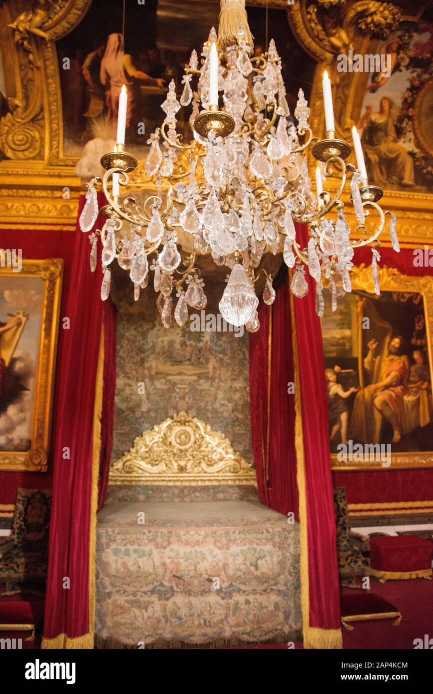 Schloss Versailles von Versailles, Schloss von Versailles. Französisches Schloss und Gärten des Versailler Merkursalons Versailles Stockfoto