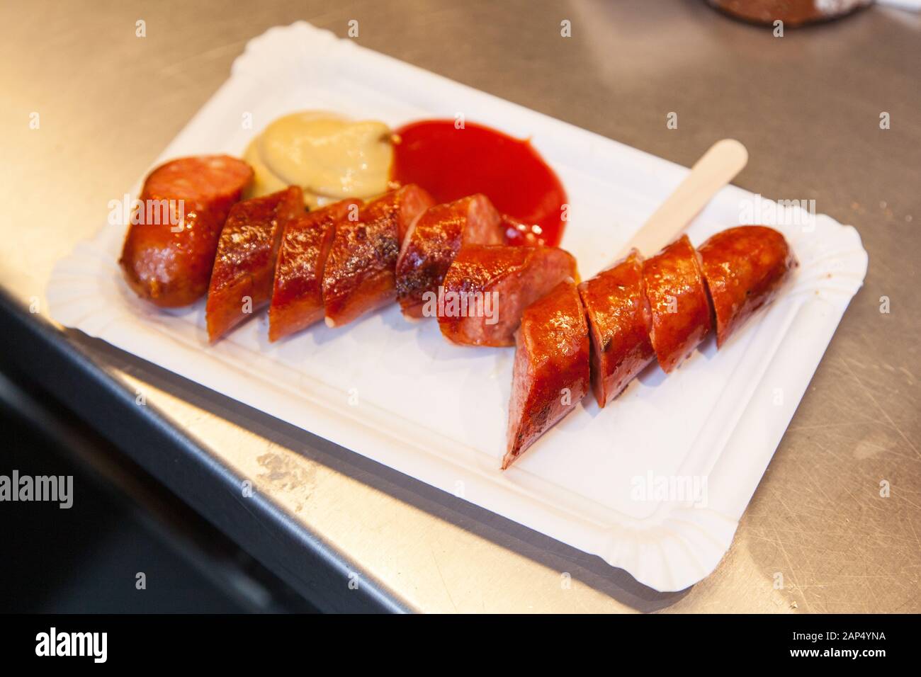 Käsekrainer Wurst, Würstlstand, Kupferschmiedgasse, Wien Wien, Österreich. Stockfoto