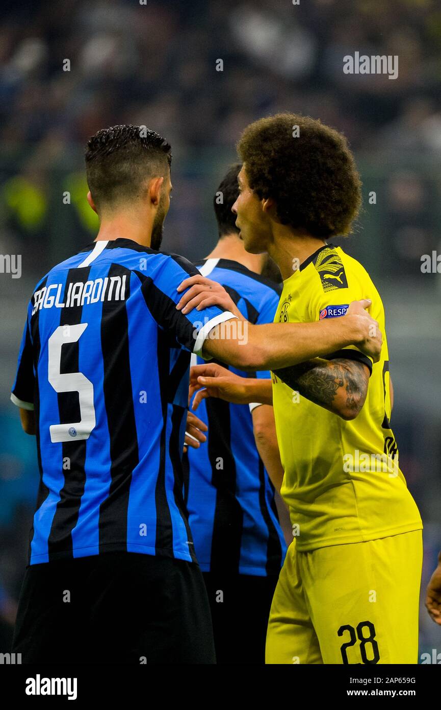 Mailand - Oct 23, 2019: Roberto Gagliardini 5. FC Inter-Borussia Dortmund. Champions League. Stadio San Siro Stockfoto