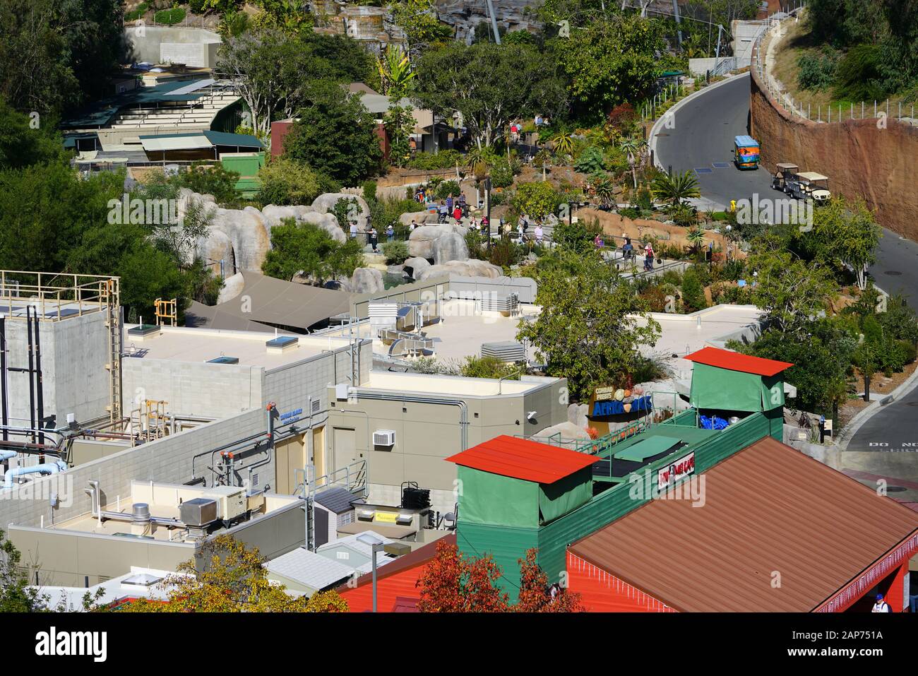 San DIEGO, CA -3. JANUAR 2020 - Blick auf den Zoo von San Diego, einem Wahrzeichen des Zoologischen Parks in San Diego, Kalifornien, USA. Stockfoto