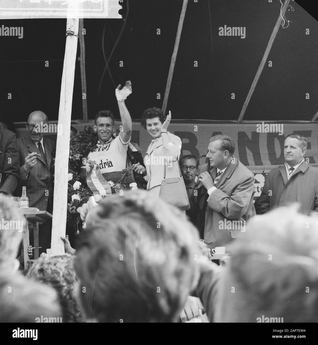 Die klassischen Acht von Chaam. Sieger Rik Luyten Datum: 3 August 1961 Ort: Chaam Keywords: Sport, Radfahren Persönliche Name: Acht van Chaam, luyten Rik Stockfoto