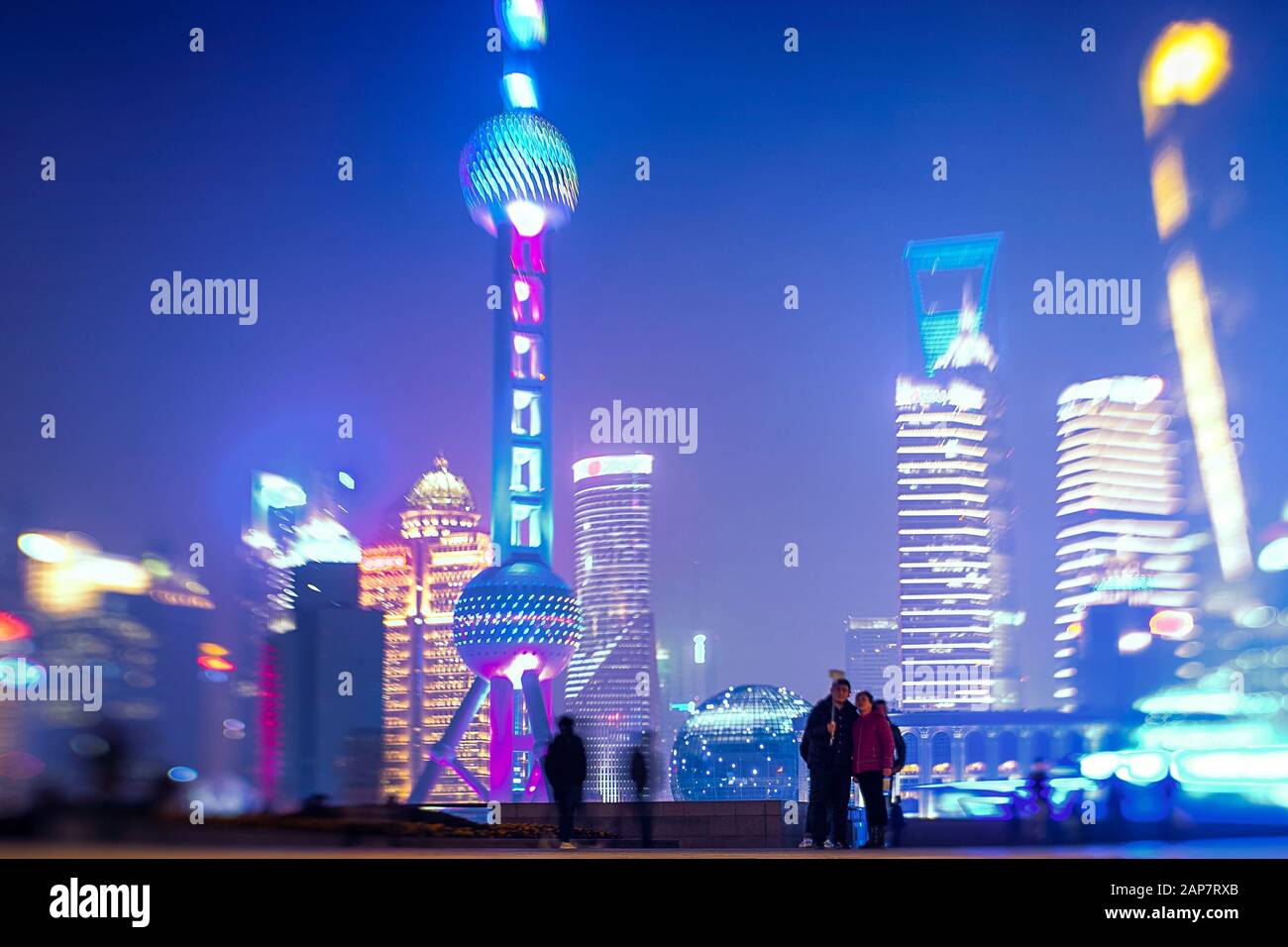 Shanghai schöne Skyline Blick vom Bund in der Nacht Stockfoto