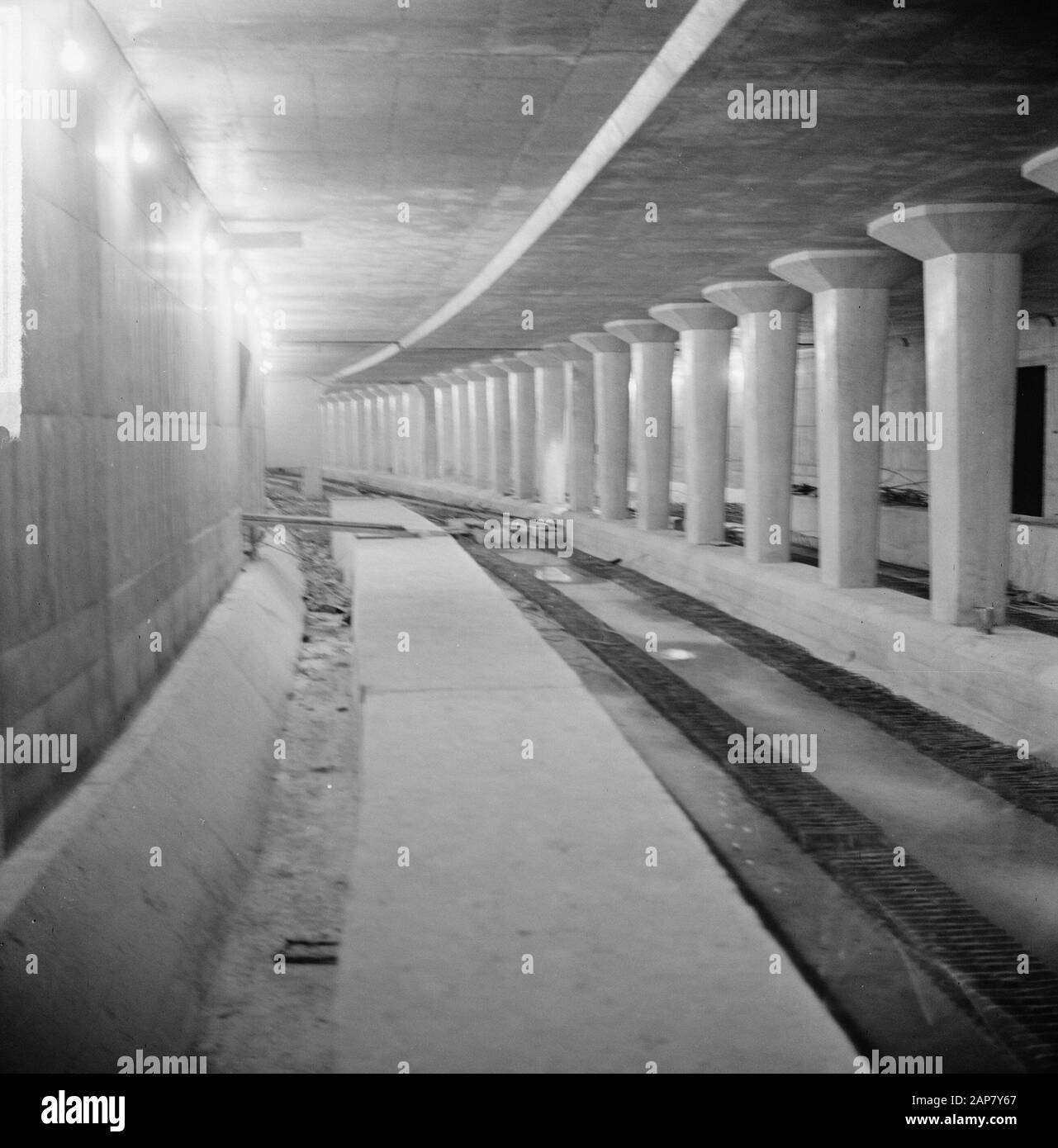 Bau der U-Bahn in Rotterdam, Bau der U-Bahn-Station Datum: 23. september 1964 Standort: Rotterdam, Zuid-Holland Schlüsselwörter: METROBUW Stockfoto
