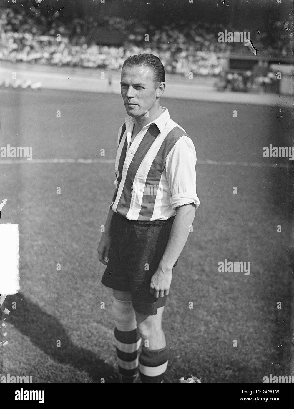 Blau-Weiß-Sparta 3-6, Kapitän von Sparta De Boer Datum: 9. September 1949 Schlagwörter: Kapitäne Stockfoto