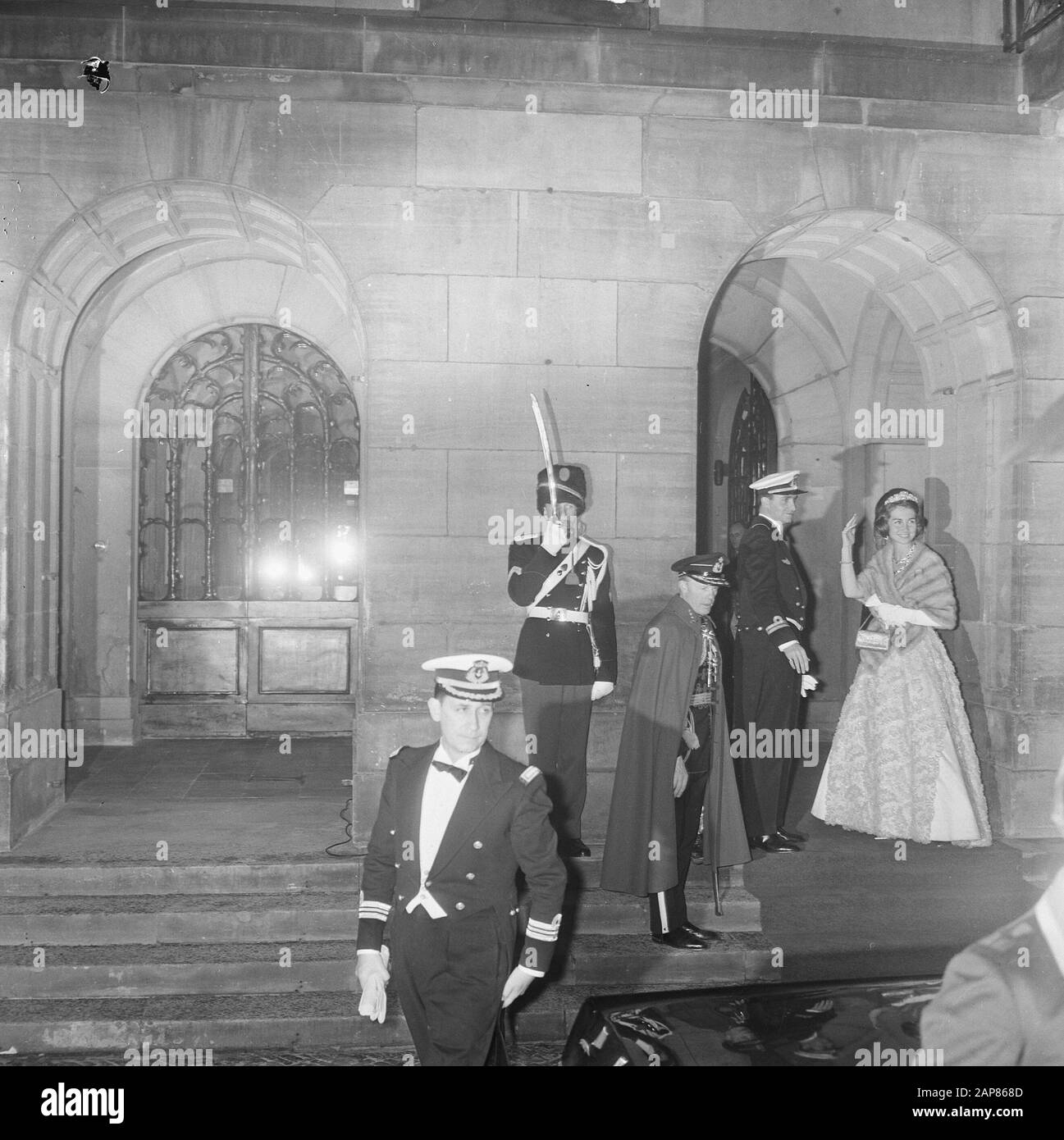 Ball op Paleis op de Dam Dam Datum: 8. März 1966 Schlüsselwörter: Palaces Institution Name: Palace on Dam Stockfoto