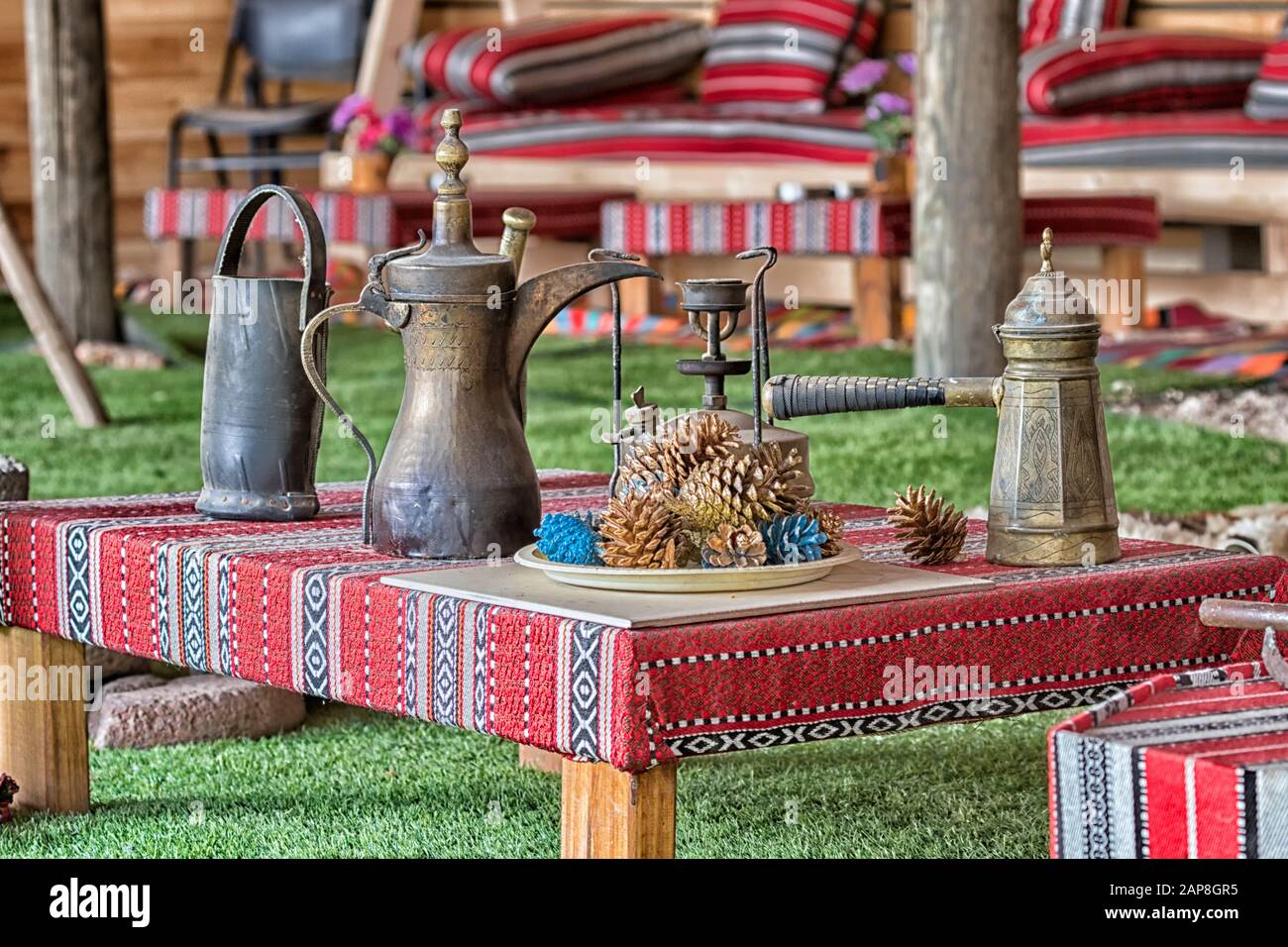 Inneneinrichtung eines Beduinenzelts in der Nähe von Beer Sheba, Israel Stockfoto