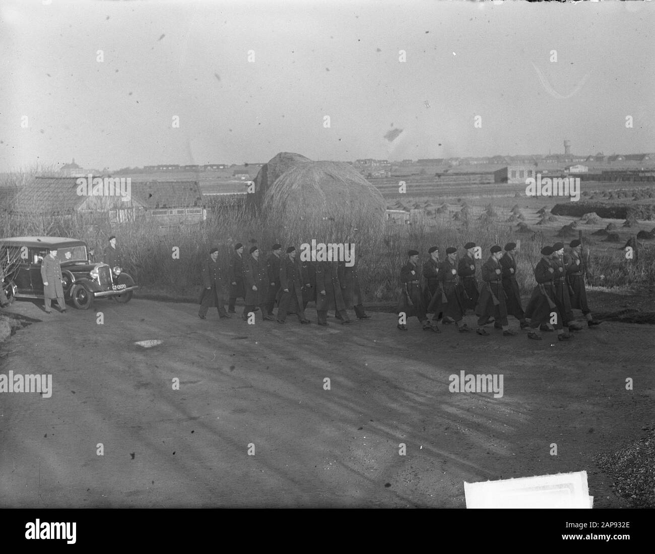 Funeral Marine Frederix den Helder Marvo Datum: 16. Januar 1951 Ort: Den Helder Schlüsselwörter: Beerdigungen persönlicher Name: Frederix Stockfoto
