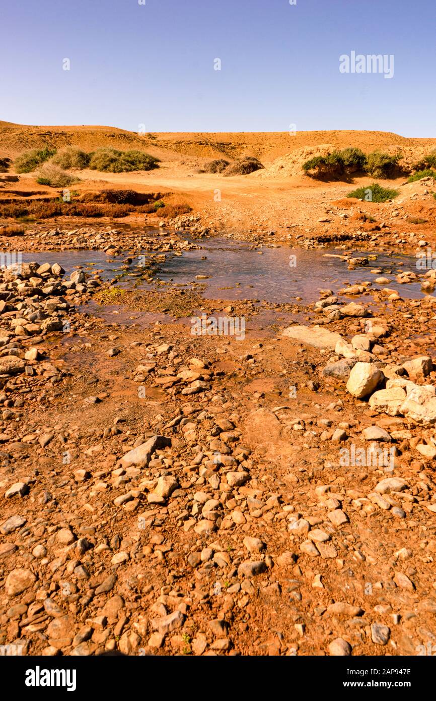 Eine furt in der Wüste im Süden von marokko an der Plage blanche Stockfoto