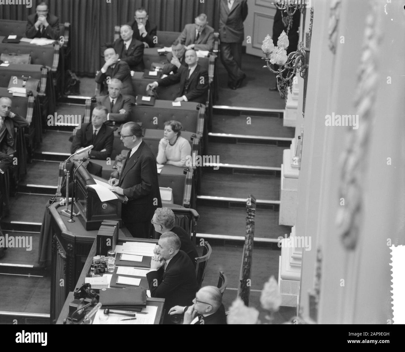 Debatten über die Regierungserklärung im Repräsentantenhaus... bis zum Wort Datum: 5. Januar 1961 Schlagwörter: Debatten, REGIERUNGSERKLÄRUNGEN Stockfoto