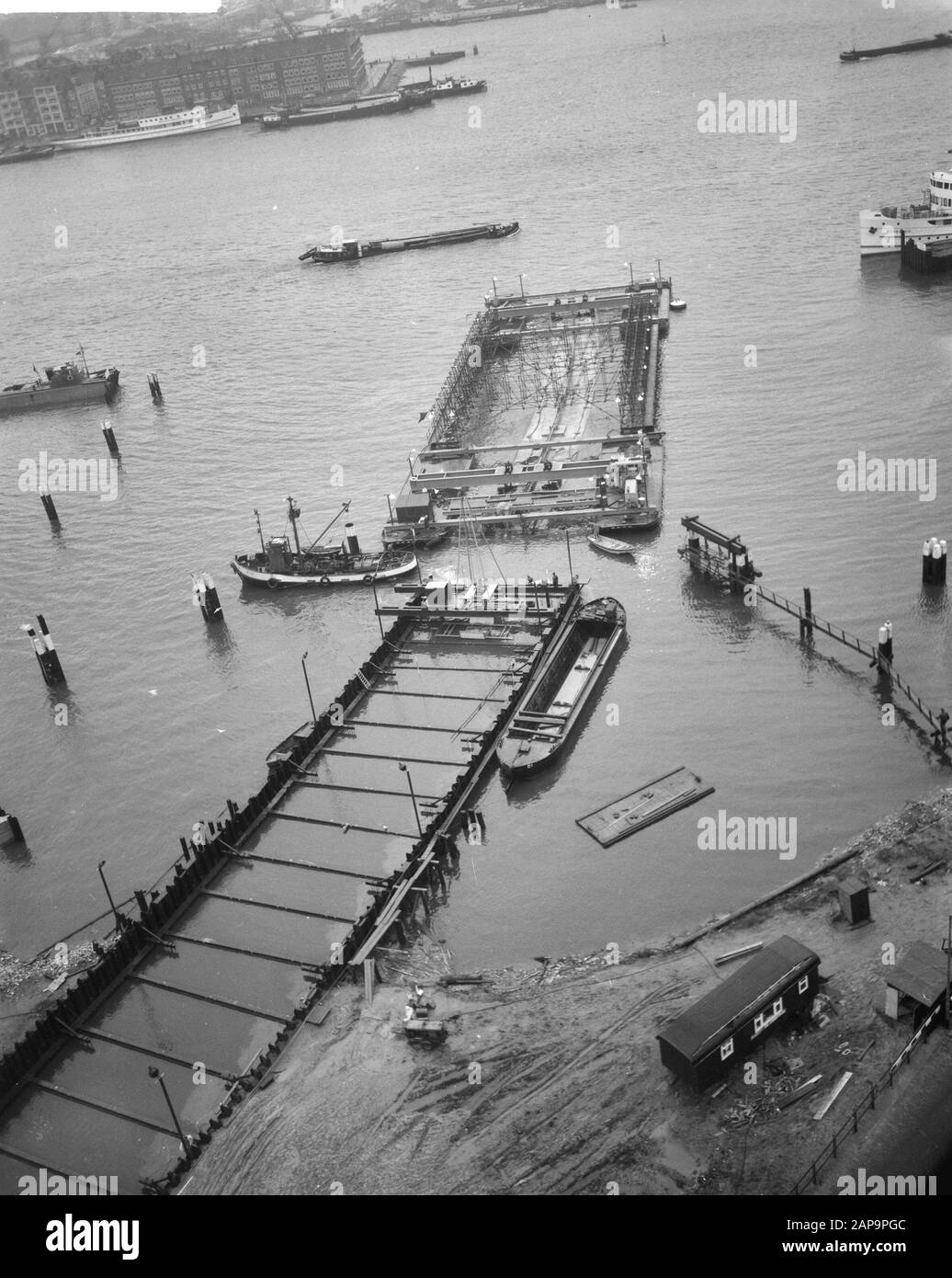 Die Metro-Werke in Rotterdam Datum: 12. Dezember 1962 Standort: Rotterdam, Zuid-Holland Schlüsselwörter: Metro's Stockfoto