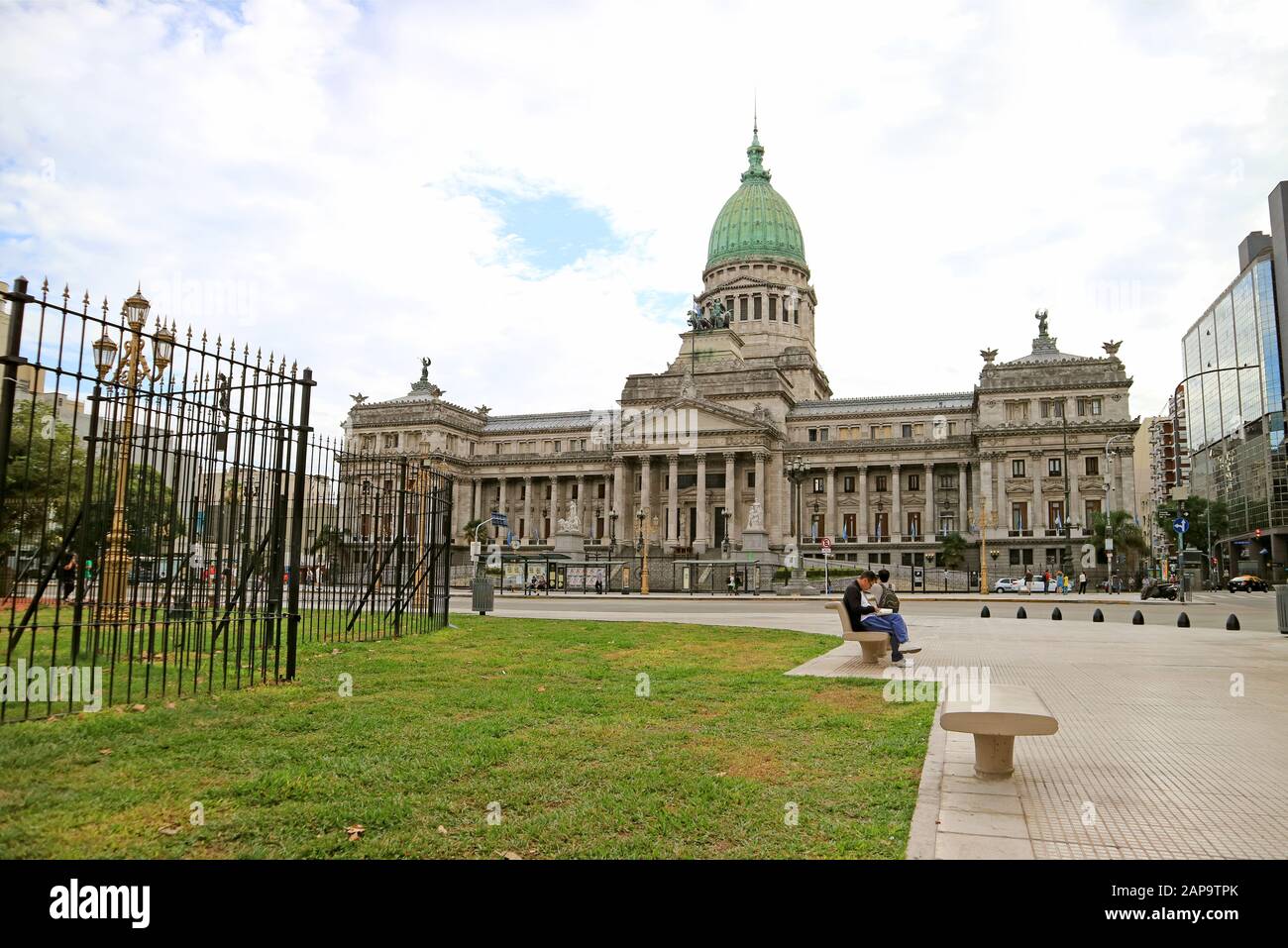 Kongresszentrum öffentlicher Park vor dem Kongresspalast, Buenos Aires, Argrntina Stockfoto