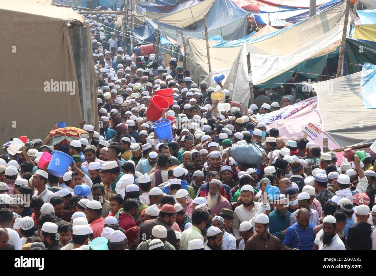 Jan10 2020 - Gazipur, dhaka Bangladesch - die erste Phase der Bishwa Ijtema, der zweitgrößten Gemeinde der Muslime, wurde heute als du abgeschlossen Stockfoto