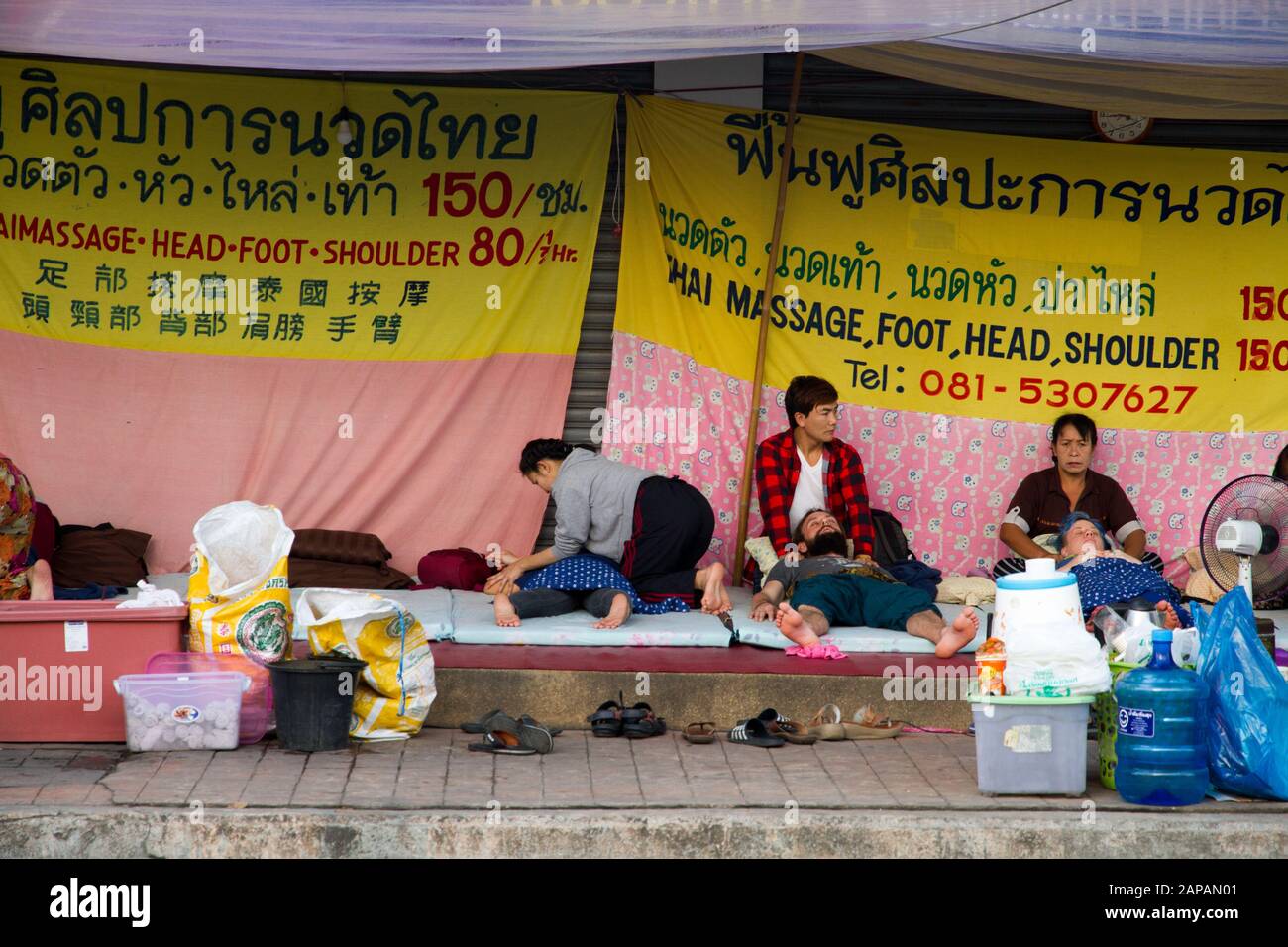Massagen Straßenmenschen Chiang Mai Thailand asiaten asiaten asien asien Stockfoto