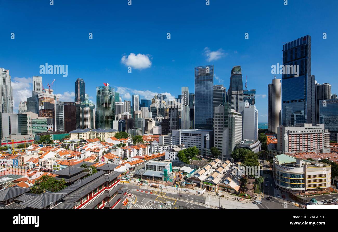 Panorama-Blick auf Singapur Chinatown, Tanjong Pagar und Raffles Place. Ein Ort der Wirtschaft und des Tourismus an einem Ort. Stockfoto