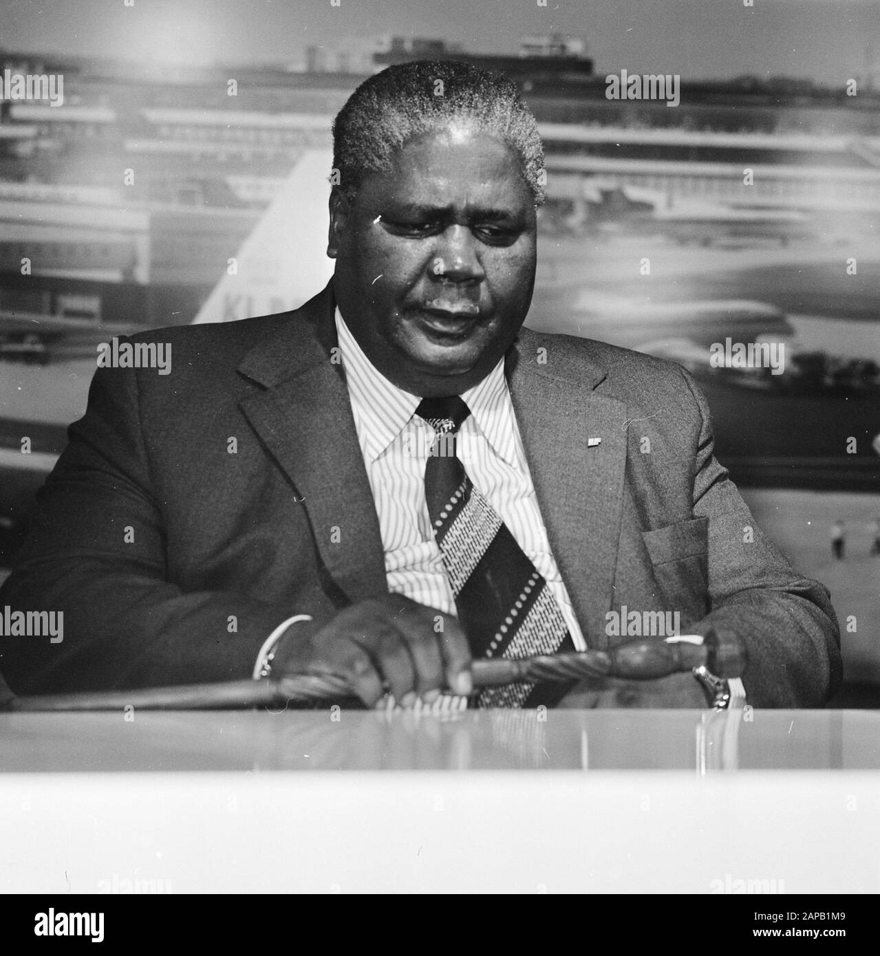 Ankunftschef Rhodesian Patriotic Front, Joshua Nkomo (Kopf) Datum: 18. April 1978 Schlüsselwörter: Ankünfte Personenname: Joshua Nkomo Institution Name: Rhodesian Patriotic Front Stockfoto