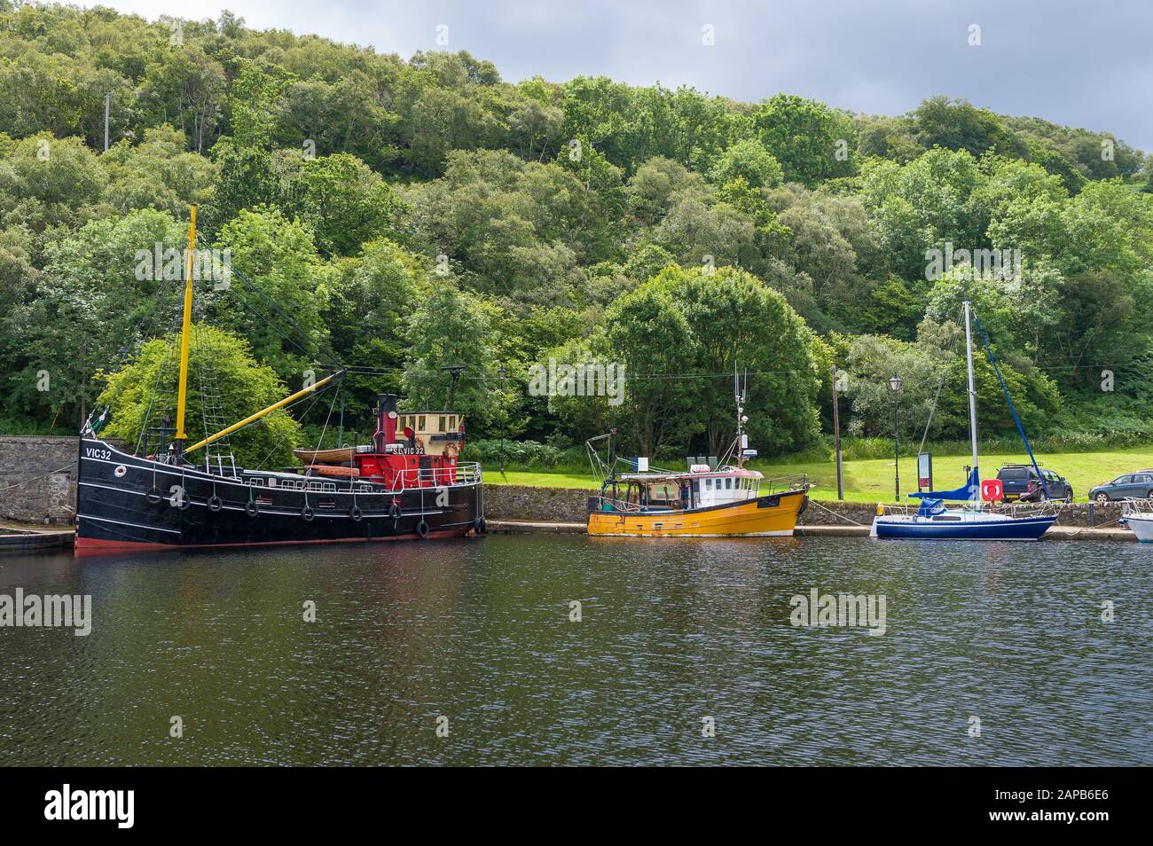 Alte Schiffe dockten am Crinan-Kanal an. Hystoric Ships Exposition. Schottland Stockfoto