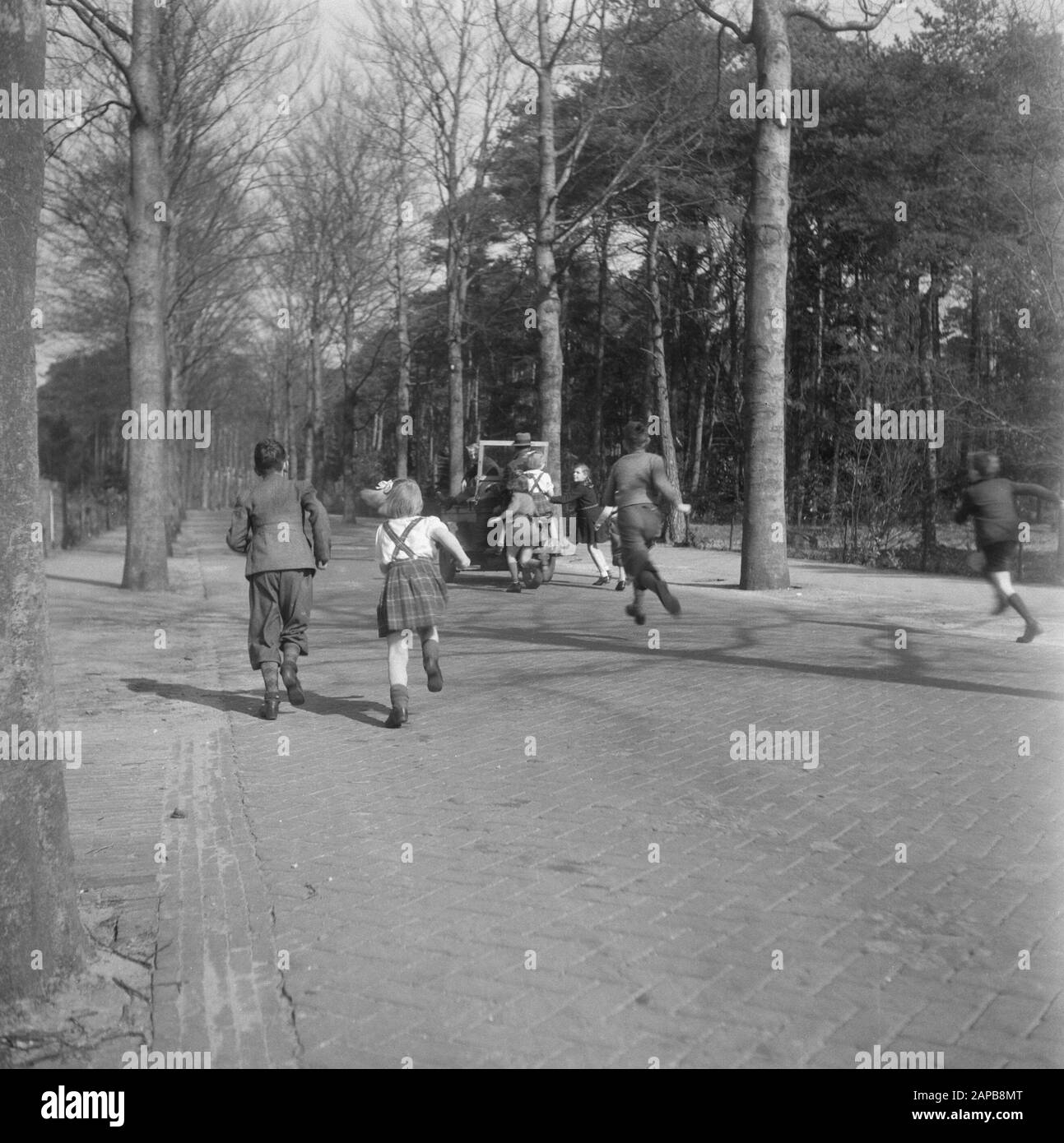 De Werkplaats van Kees Boeke Datum: 22. März 1946 Ort: Bilthoven Schlagwörter: Kinder, Bildung, Schulen Personenname: De Werkplaats Stockfoto