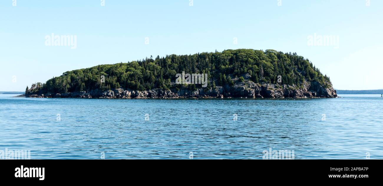 Blick auf die Stachelschweininsel in der Franzosenbucht am Bar Harbor Maine. Stockfoto