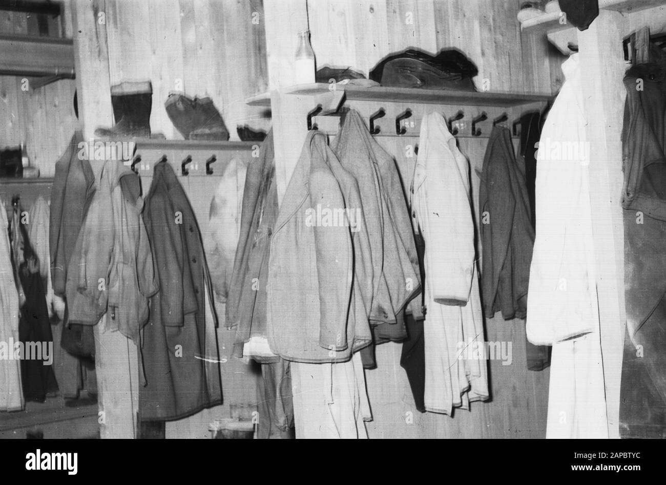 5x5 Garderobe Datum: Undatierte Schlüsselwörter: Garderobes Stockfoto