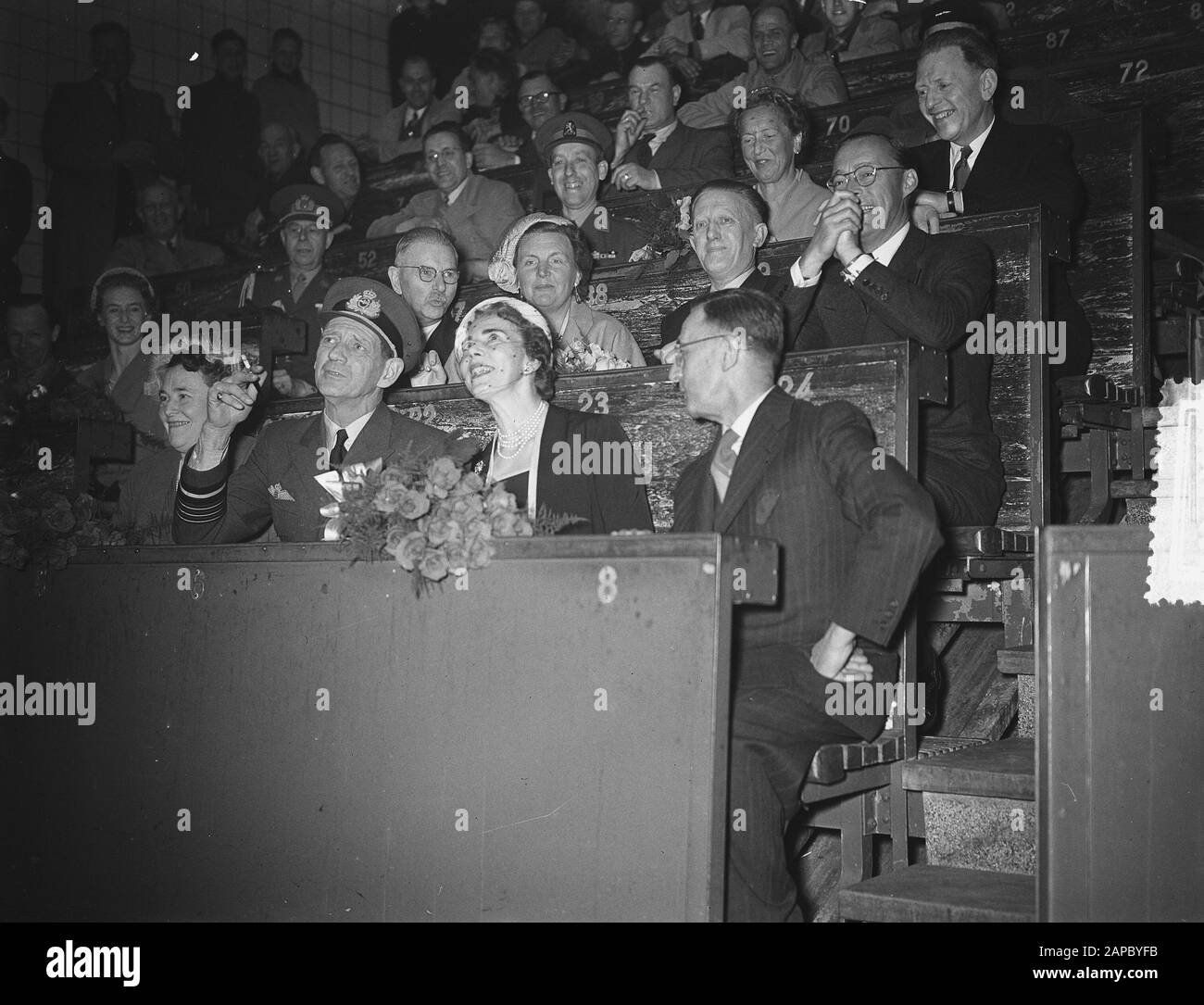 Besuchen Sie die dänische Königsfamilie am dritten Tag Datum: 28. April 1954 Schlüsselwörter: Königliche Familie, Besuche Stockfoto