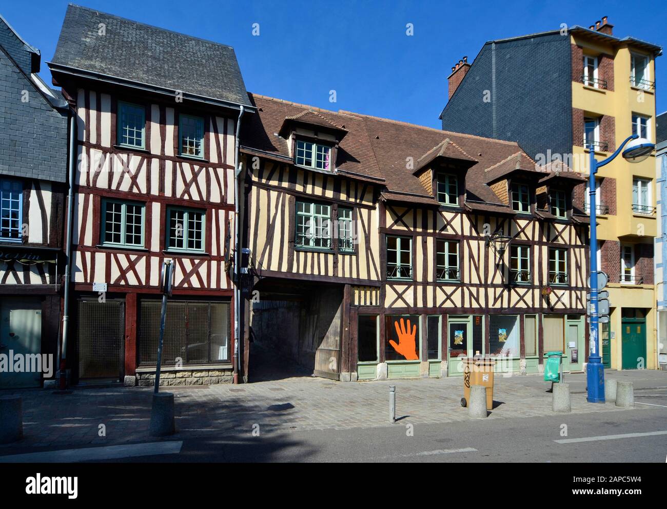 Rouen, Frankreich, traditionelles altes Fachwerkhaus Stockfoto