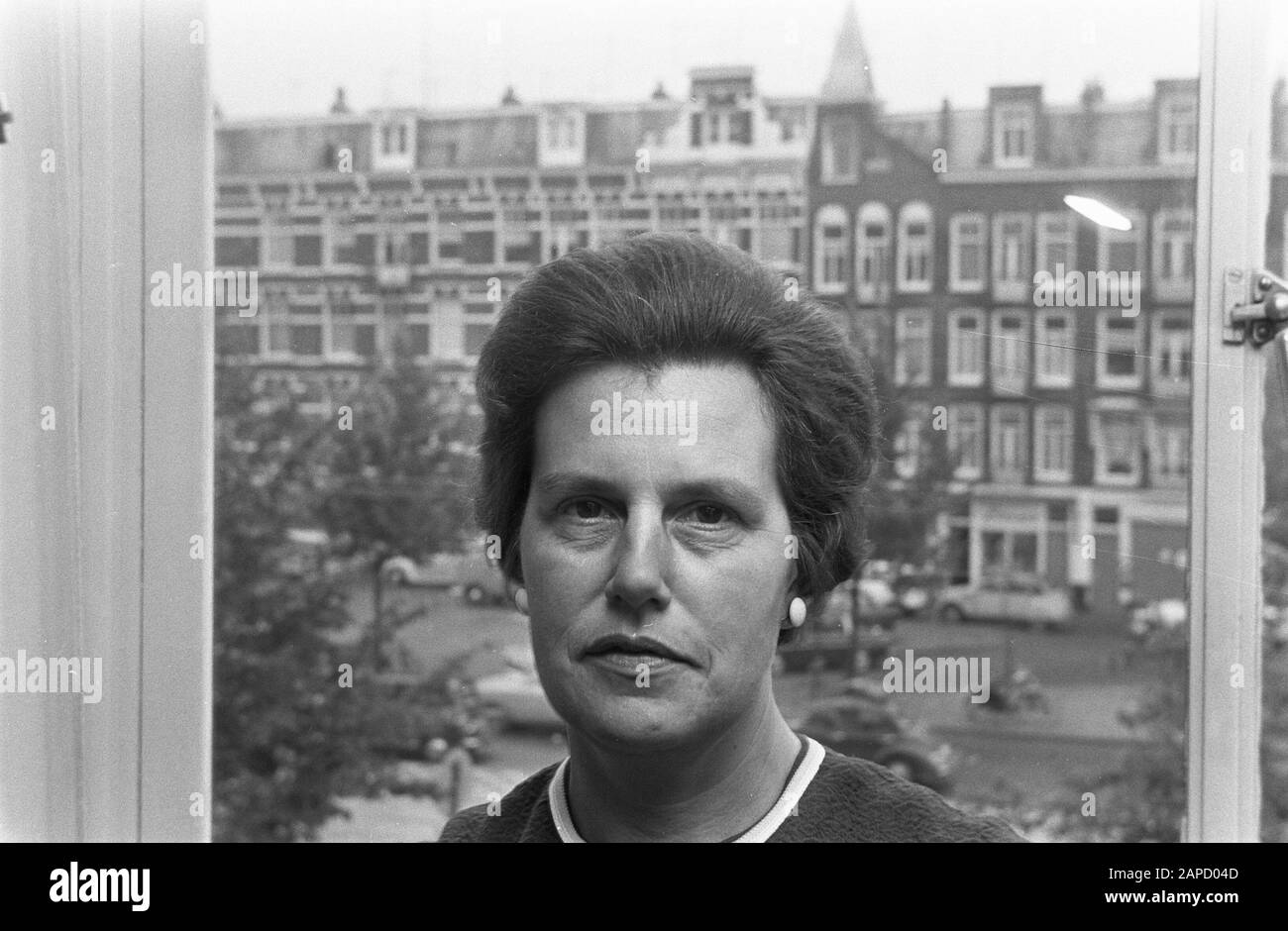Frau M. v.d. Mark-Veerkamp (Delegierte im Gemeinderat) Beschreibung: Vertreter, Frauen, Porträts, Mark-Veerkamp, Frau M. v.d. Datum: 13. August 1968 Stichwörter: Vertreter, Porträts, Frauen Personenname: Mark-Veerkamp, Frau M. v. d. Stockfoto