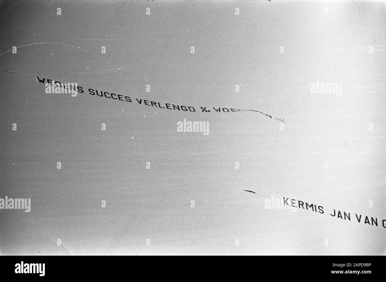 AJAX gegen MVV 8-0, Werbung über Ajax-Stadion Datum: 9. April 1972 Schlüsselwörter: AJAX Stockfoto