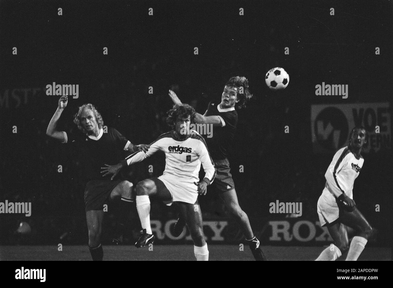 Amsterdam 701 Fußball-Turnier, Ajax gegen Borussia, Geels und Lerby im Duell mit der deutschen Abwehr; Stockfoto