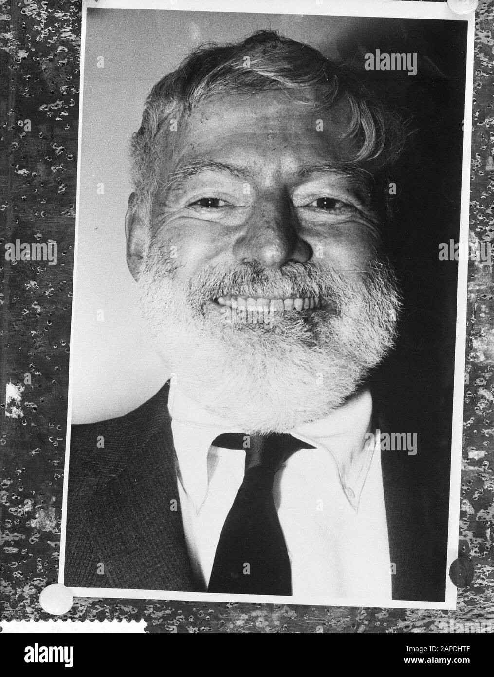 Der amerikanische Schriftsteller Ernest Hemingway im Krankenhaus Datum: 11. Januar 1961 Schlüsselwörter: Schriftsteller, Krankenhäuser Personenname: Ernest Hemingway Stockfoto