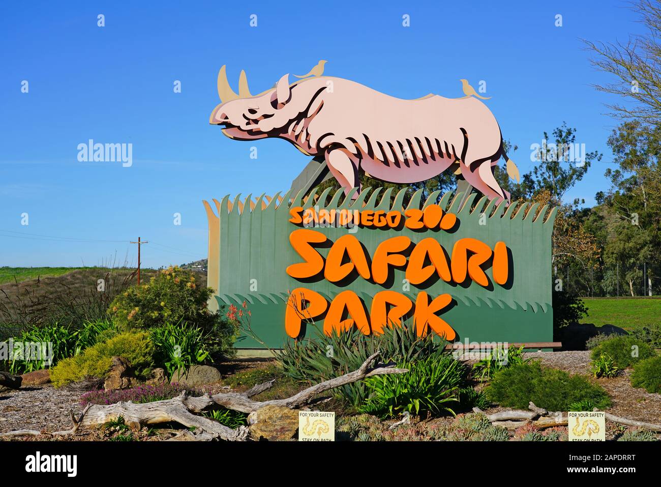 San DIEGO, CA -4. JANUAR 2020 - Blick auf den San Diego Zoo Safari Park (früher San Diego Wild Animal Park) im San Pasqual Valley in San Diego, Stockfoto San DIEGO, CA -4. JANUAR 2020 - Blick auf den San Diego Zoo Safari Park (früher San Diego Wild Animal Park) im San Pasqual Valley in San Diego, Stockfoto