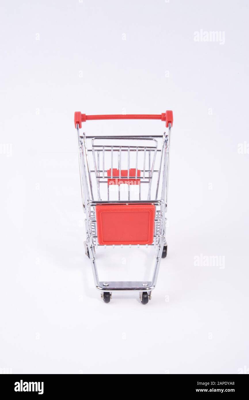 Mini-Einkaufswagen - Warenkorb Stockfoto