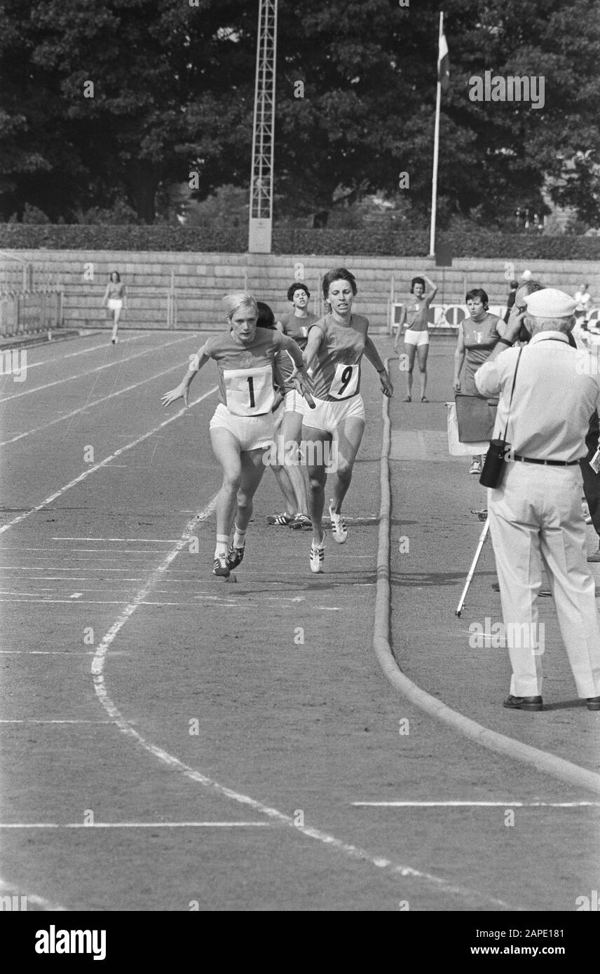 Leichtathletik Niederlande, Rumänien, Frankreich Damen in Uden Datum: 11. Juli 1971 Ort: Frankreich, Niederlande, Rumänien, Uden Schlüsselwörter: ALETICS Stockfoto