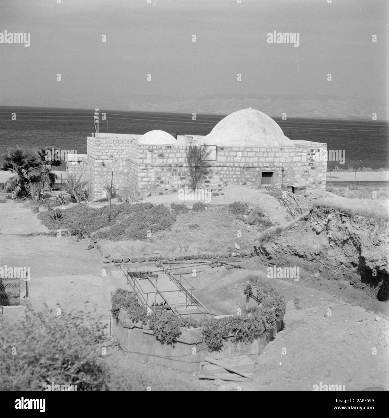Badehaus mit heißen Quellen am Ufer des Tiberias-Sees. Israel, Lake Tiberias, Tiberias.; Stockfoto