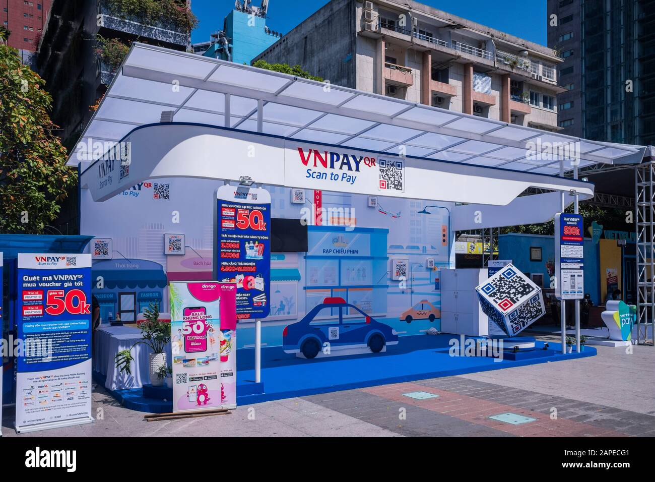 Online-Freitag, jeden Freitag findet auf der Nguyen Hue, Distrikt 1, Ho-Chi-Minh-Stadt, Vietnam statt Stockfoto