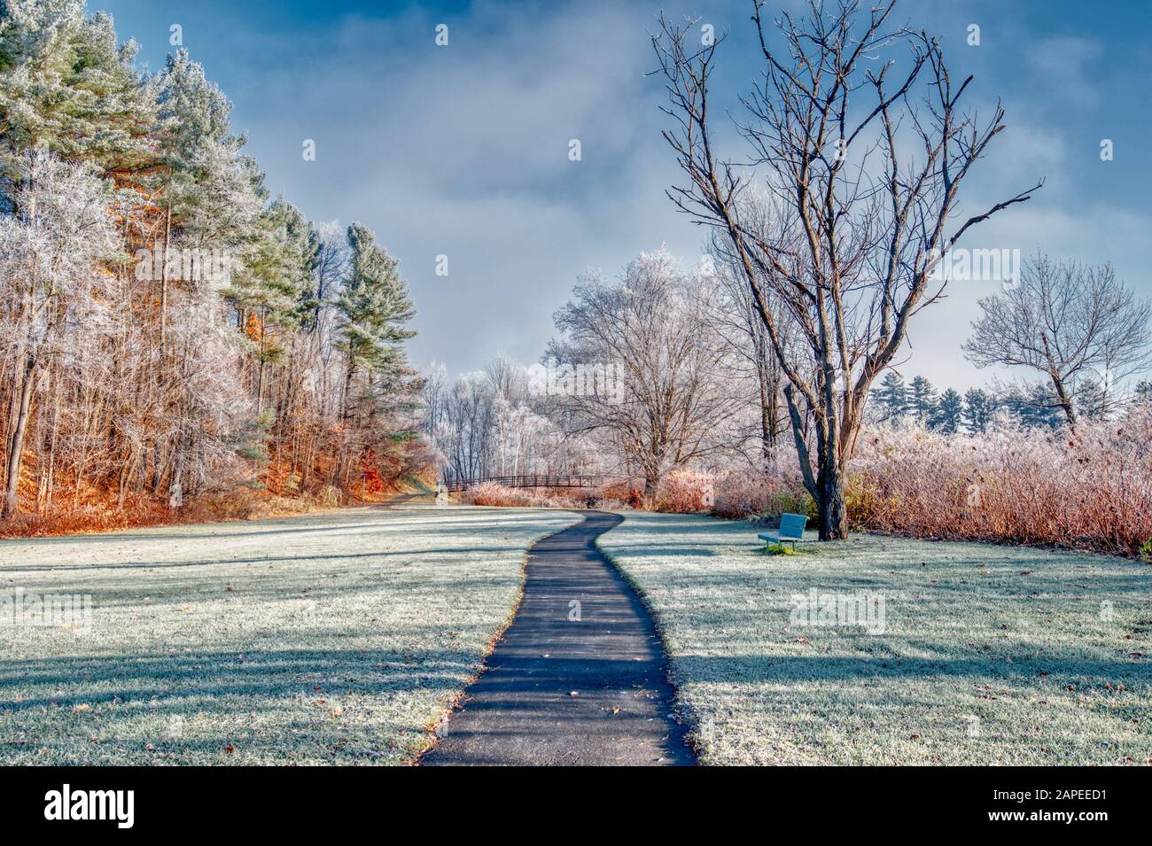 Stowe Recreation Path an einem kalten frostigen Herbstmorgen in Stowe Vermont USA Stockfoto