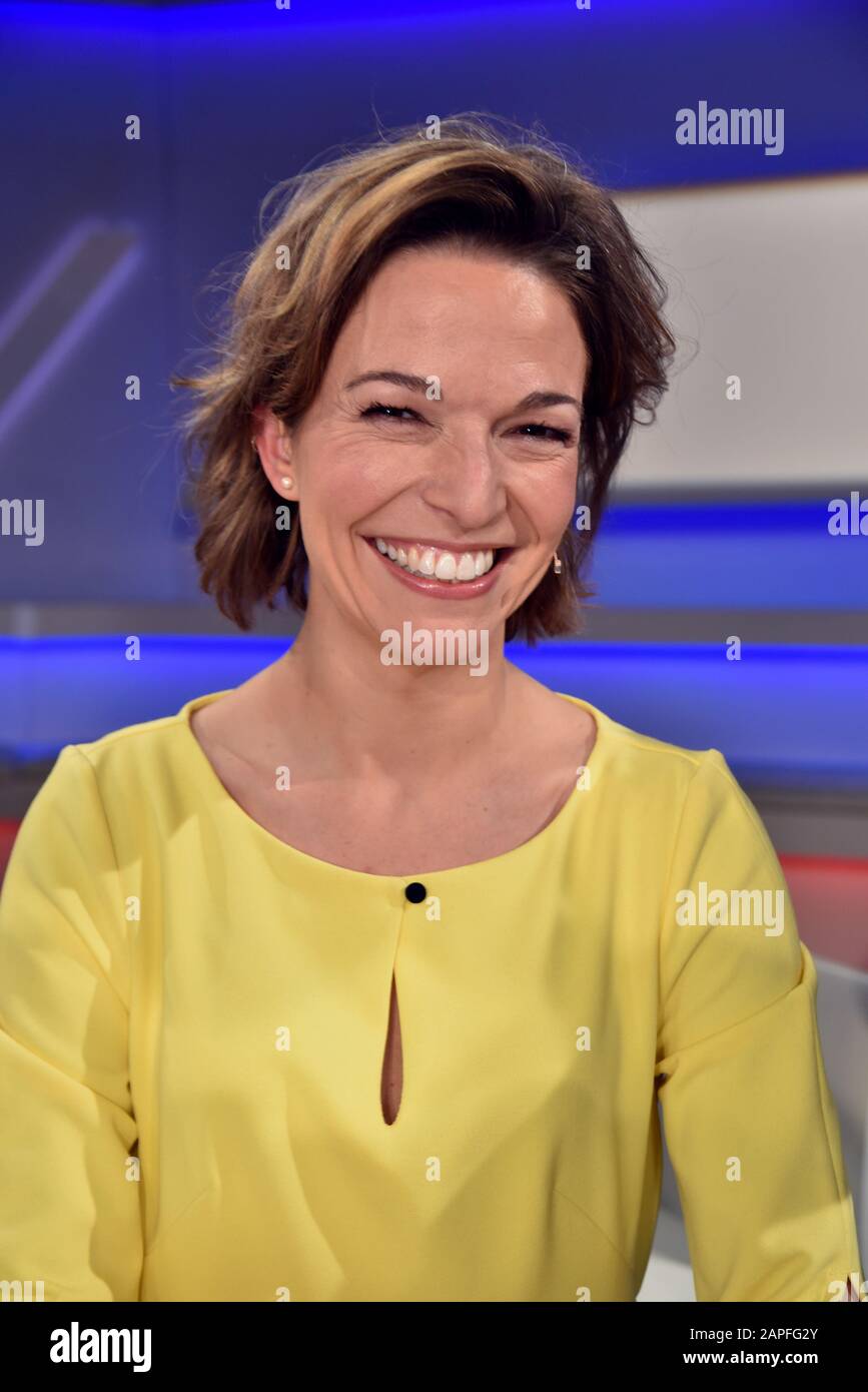 Anna planken ard Fotos und Bildmaterial in hoher Auflösung Alamy