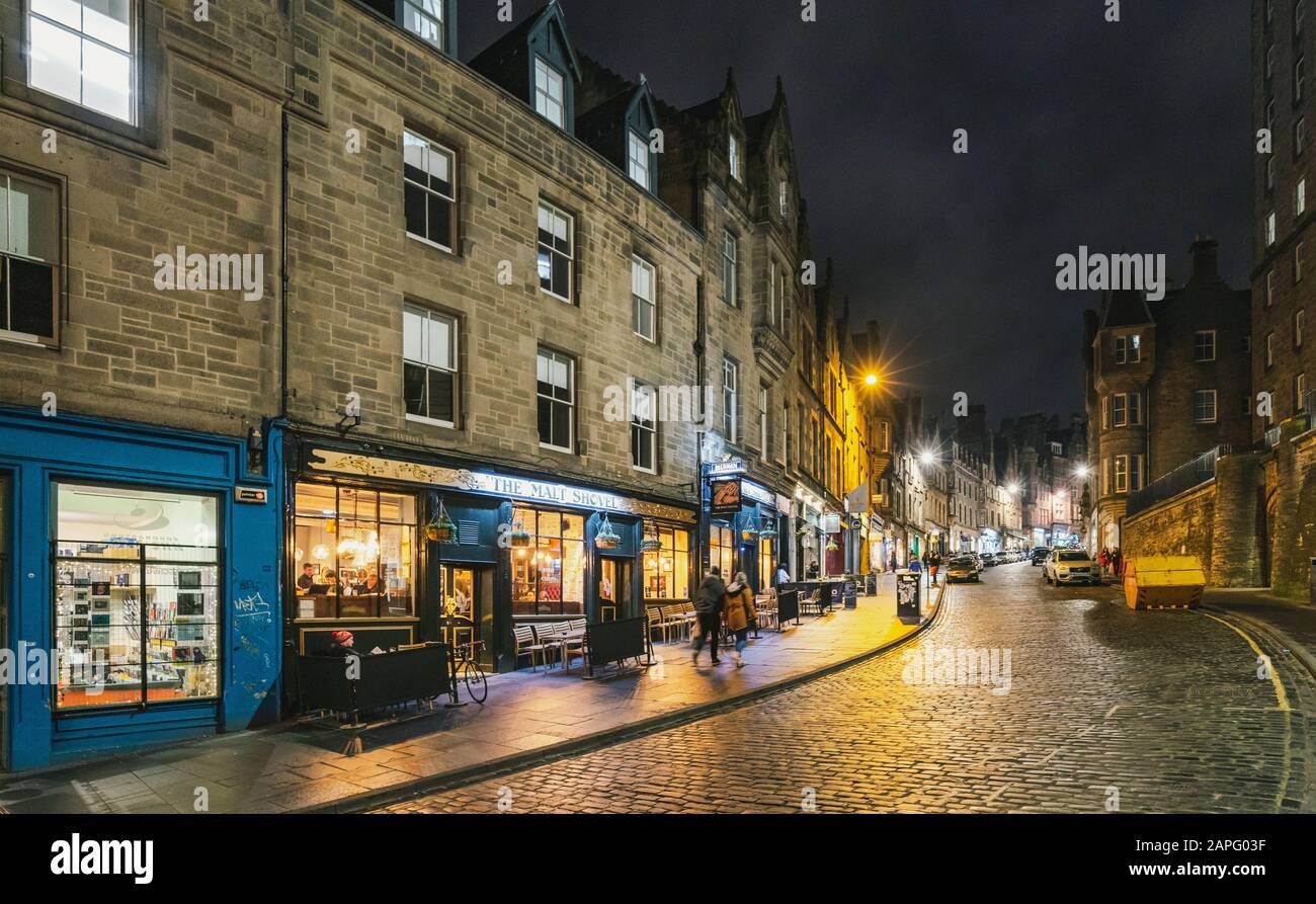 Blick auf die Cockburn Street in der Altstadt von Edinburgh, Schottland, Großbritannien Stockfoto