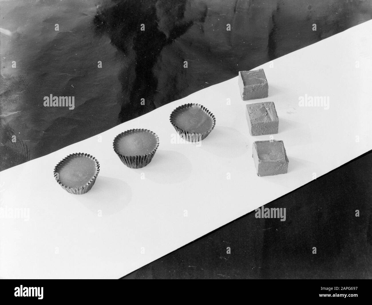 Beschreibung der Werbefotografie: Chocola Unilever Datum: 1933 Schlüsselwörter: Gebäck persönlicher Name: Bergh van der Institutionname: Unilever Stockfoto