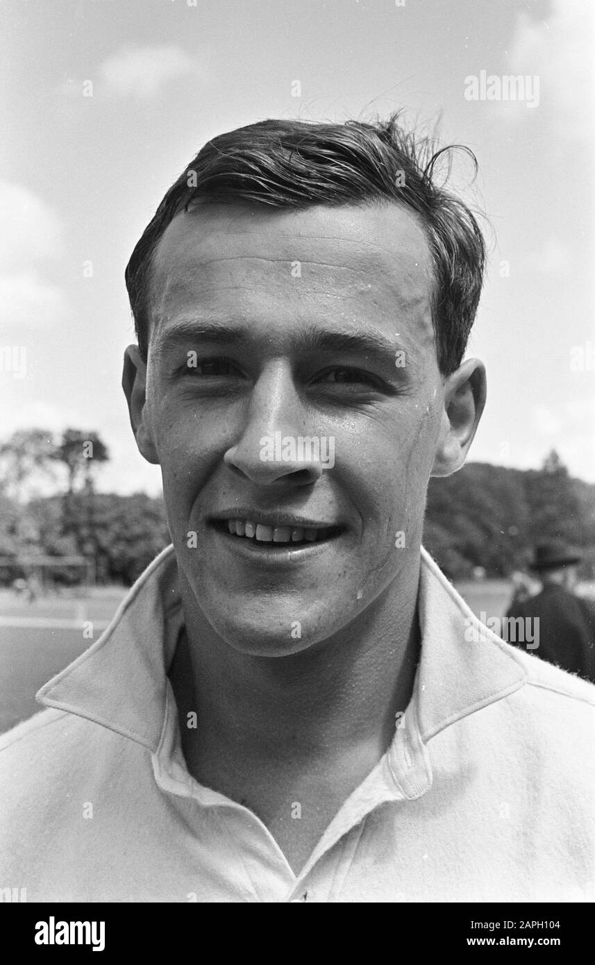 Cricket Niederlande gegen Neuseeland, Bakker (KOP) war Best Dutchman Date: 24 Juli 1965 Ort: Niederlande, Neuseeland Schlüsselwörter: Cricket Stockfoto