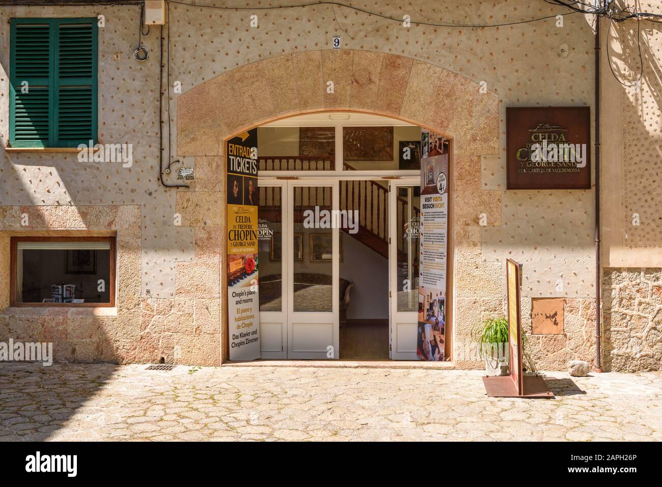 MALLORCA, SPANIEN - 7. Mai 2019: Offizieller Shop von Fryderyk Chopin. Chopin und George Sand lebte in Valldemossa im Winter 1838-1839. Mallorca Stockfoto