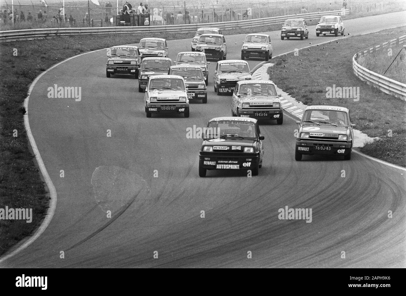 Grand Prix van Zandvoort 1975 Beschreibung: Der Fahrer Gadinis in Aktion Datum: 20. Juli 1975 Ort: Noord-Holland, Zandvoort Schlüsselwörter: Autorennen, Rennwagen Stockfoto