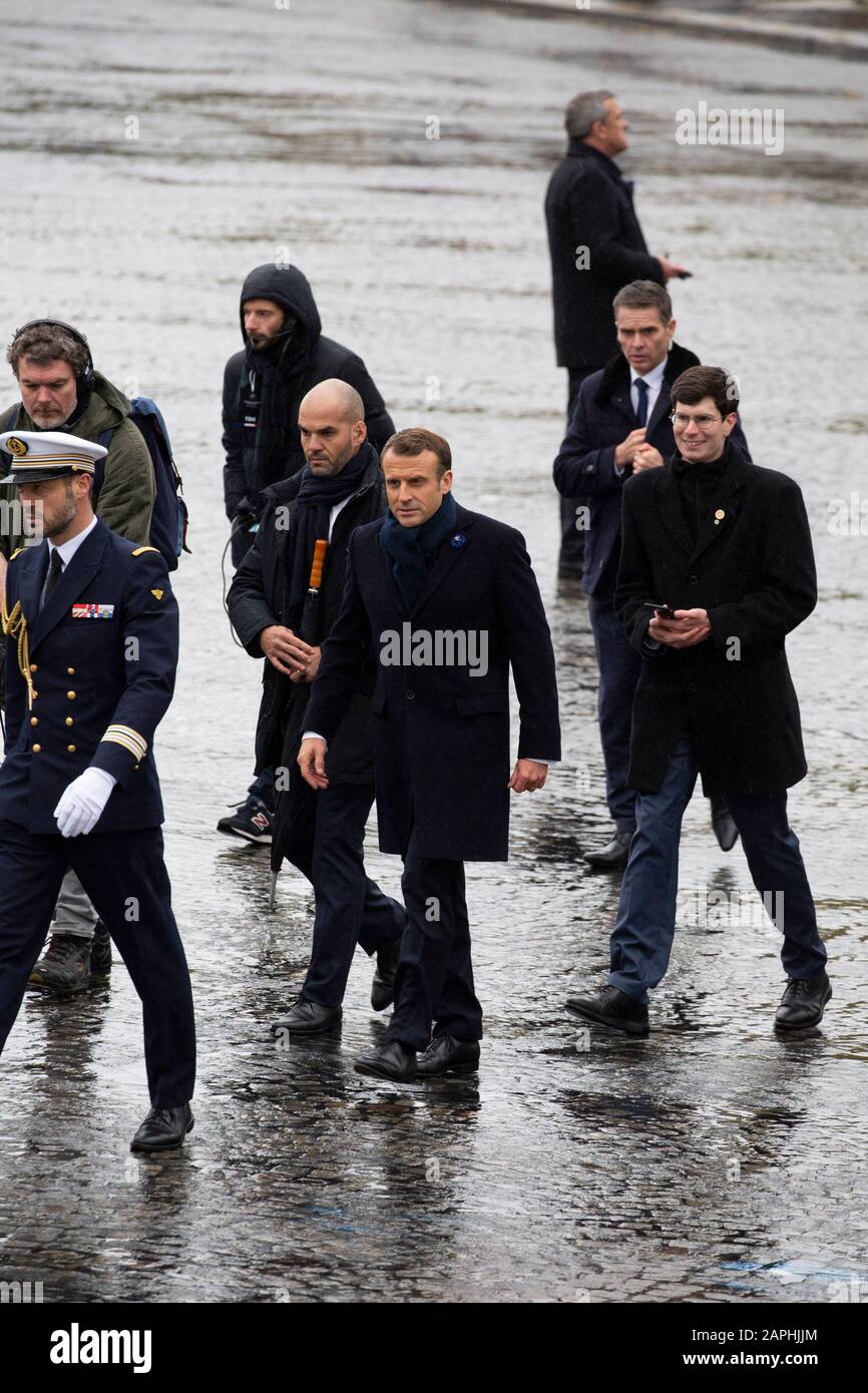 Emmanuel Macron bei der 101. Jahrfeier des Waffenstillstands von 1918 am Triumphbogen. Paris, 11.11.2019 Stockfoto