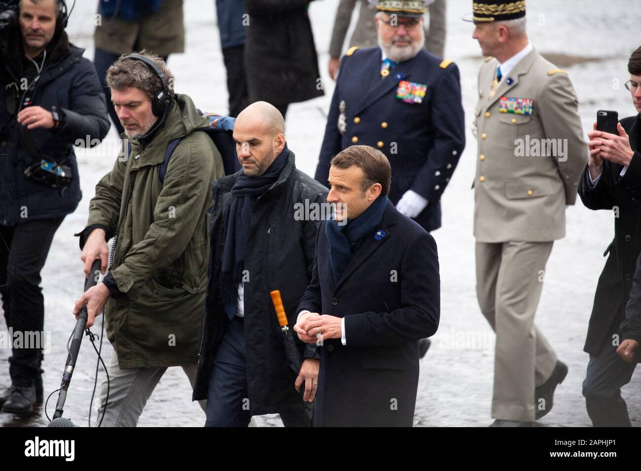 Emmanuel Macron bei der 101. Jahrfeier des Waffenstillstands von 1918 am Triumphbogen. Paris, 11.11.2019 Stockfoto