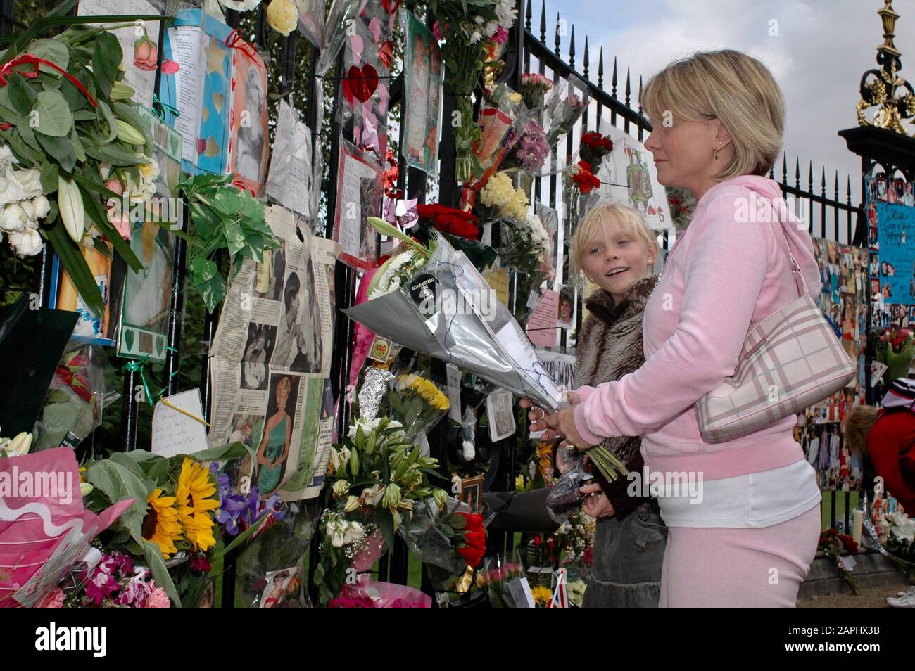 Königliche Brunnenwiller, zehnter Todestag von Prinzessin Diana. Kensington Palace, Kensington Gardens, London. VEREINIGTES KÖNIGREICH Stockfoto