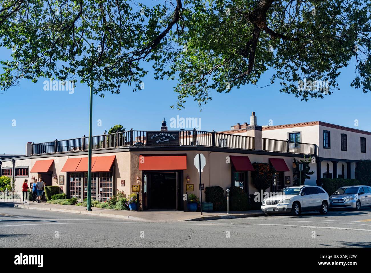 Santa Fe, OCT 6: Außenansicht der Bar Del Charro am 6. Okt 2019 in Santa Fe, New Mexico Stockfoto