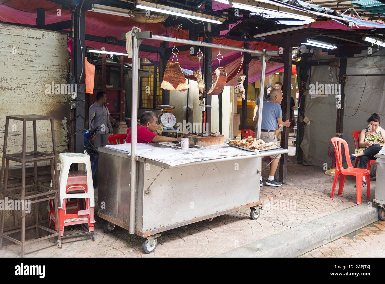Petalang St. Kuala Lumpur, Malaysia: 31. März 2019: Petalang St. Fleischstall, der verschiedene Schnitte frischen Fleisches verkauft. Stockfoto