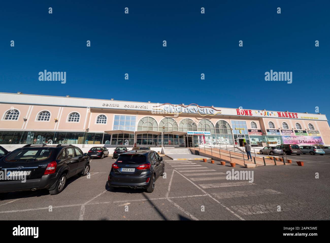 Home Market Shop in Mazarron, Region de Murcia, Costa Calida, Spanien. Centro Comercial Supermarkt Budget Shop Stockfoto