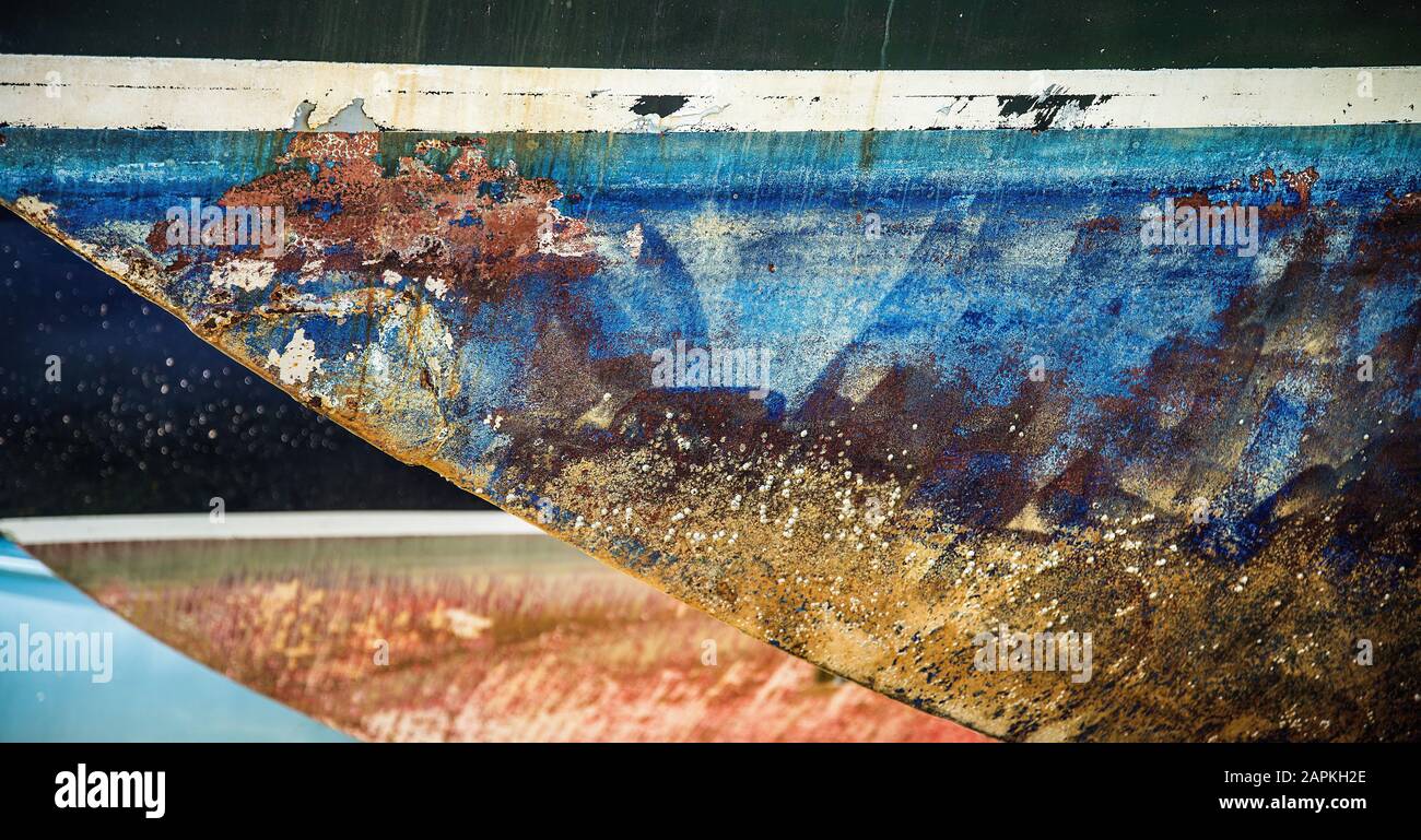 Bootsrümpfe im Trockendock, Rye Harbor, Sussex, England Stockfoto