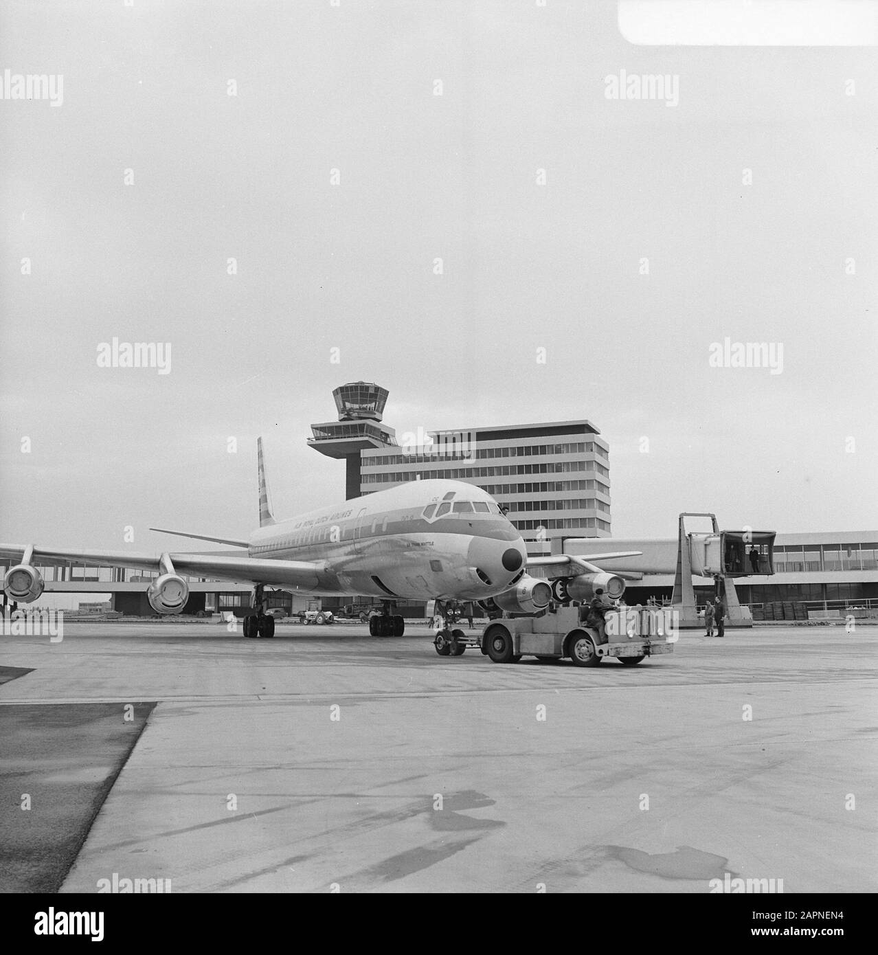 Fluggebiet Schiphol Datum: 24. März 1967 Standort: Noord-Holland, Schiphol Schlüsselwörter: Flughäfen Stockfoto