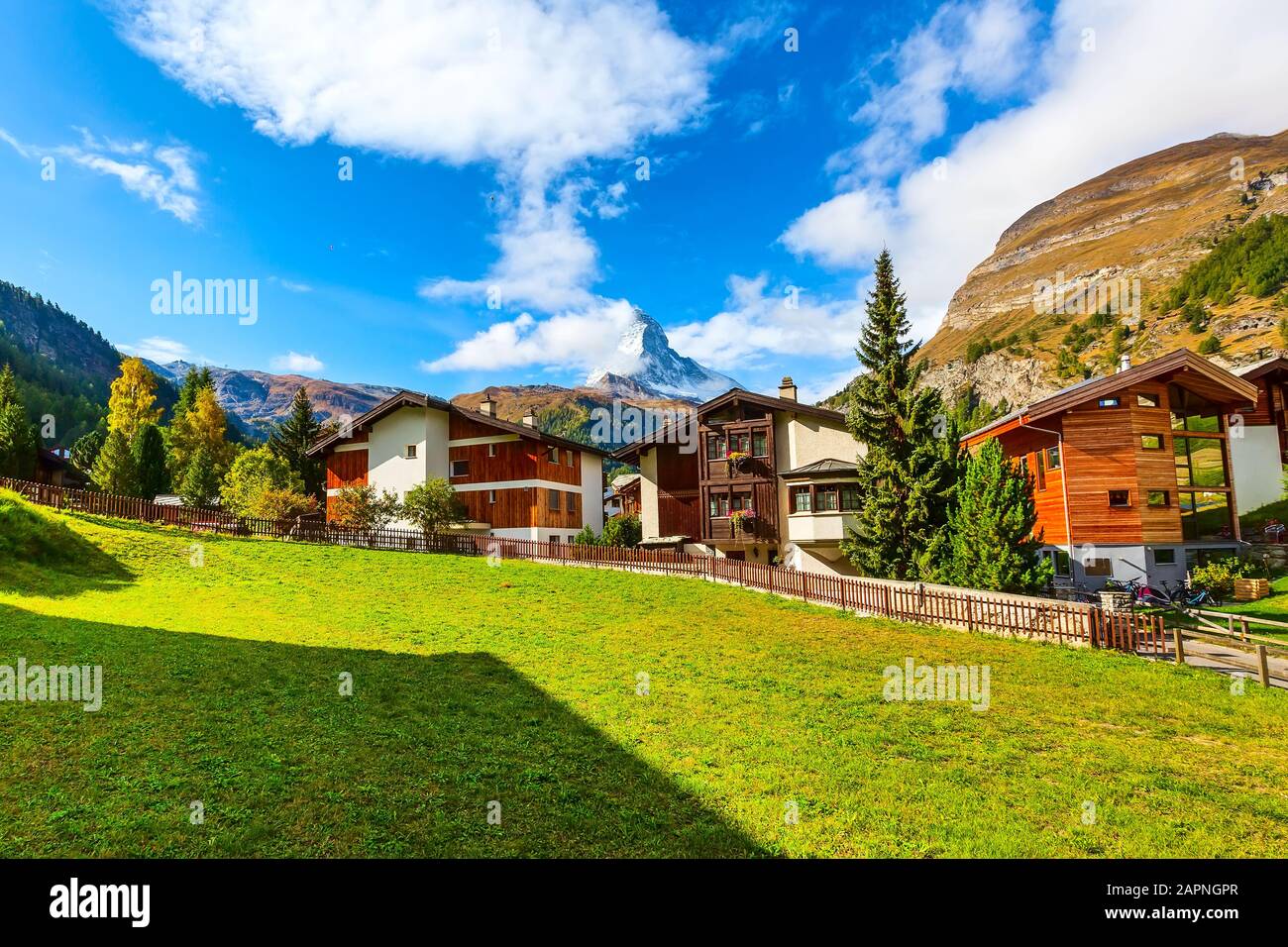 Matterhorn Schneeberg und Zermatt Alpine beherbergt Panorama, Schweiz, Schweizer Alpen Stockfoto